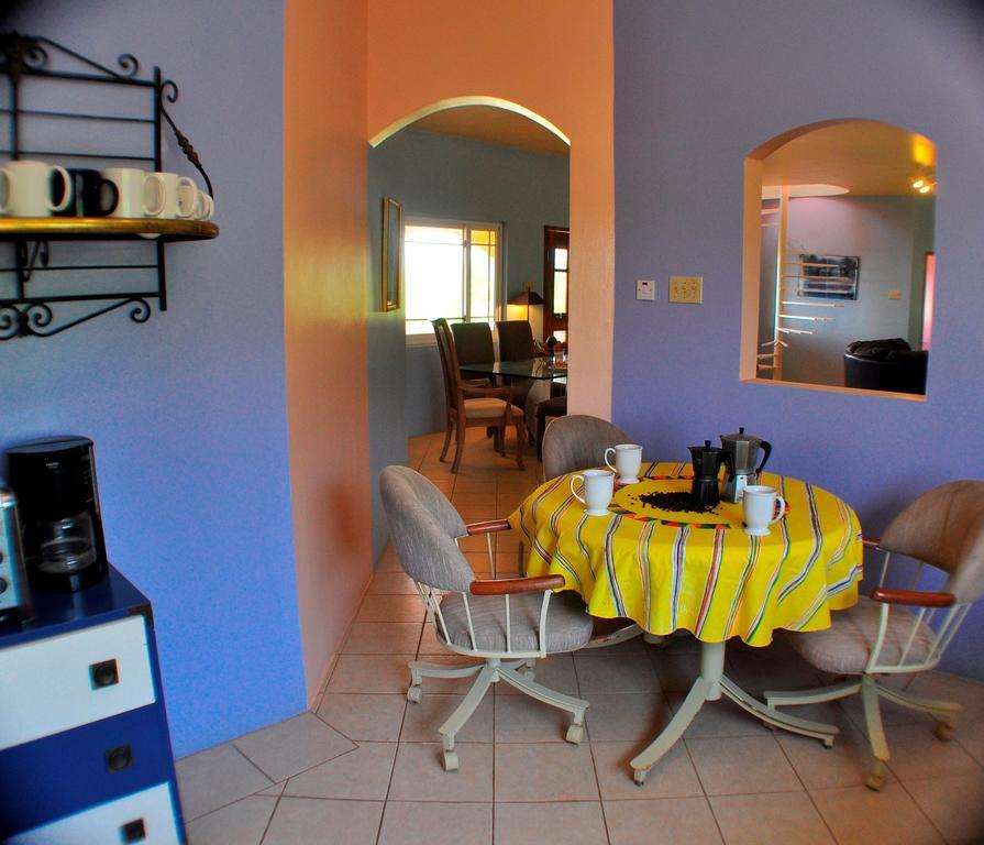 Hotel Jah Freedom à Negril Extérieur photo